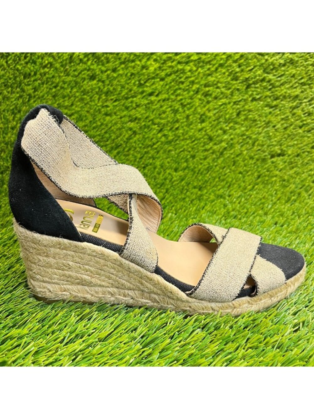 Kanna Laura Womens Size 7.5 Beige Beach Casual Outdoor Wedge Espadrille Sandals